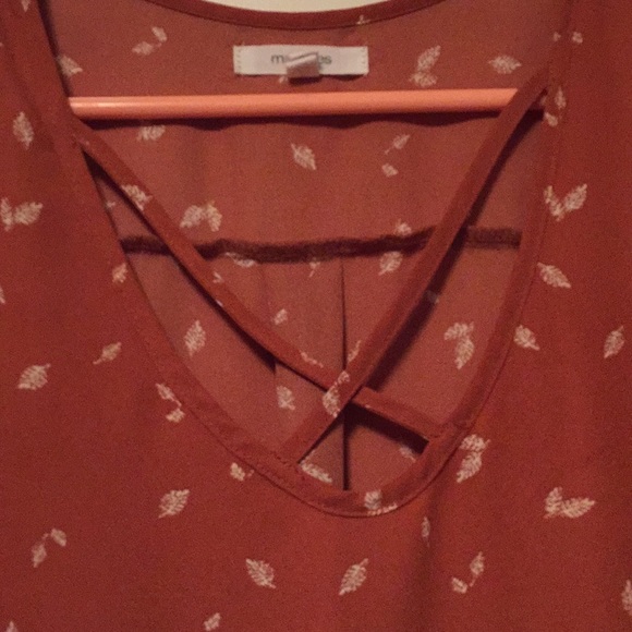 Gently Used Maurices Top - Picture 2 of 2